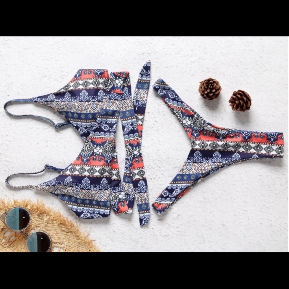 ❌❌❌ SOLD! ❌❌❌ Patchwork Print Wrap Bikini